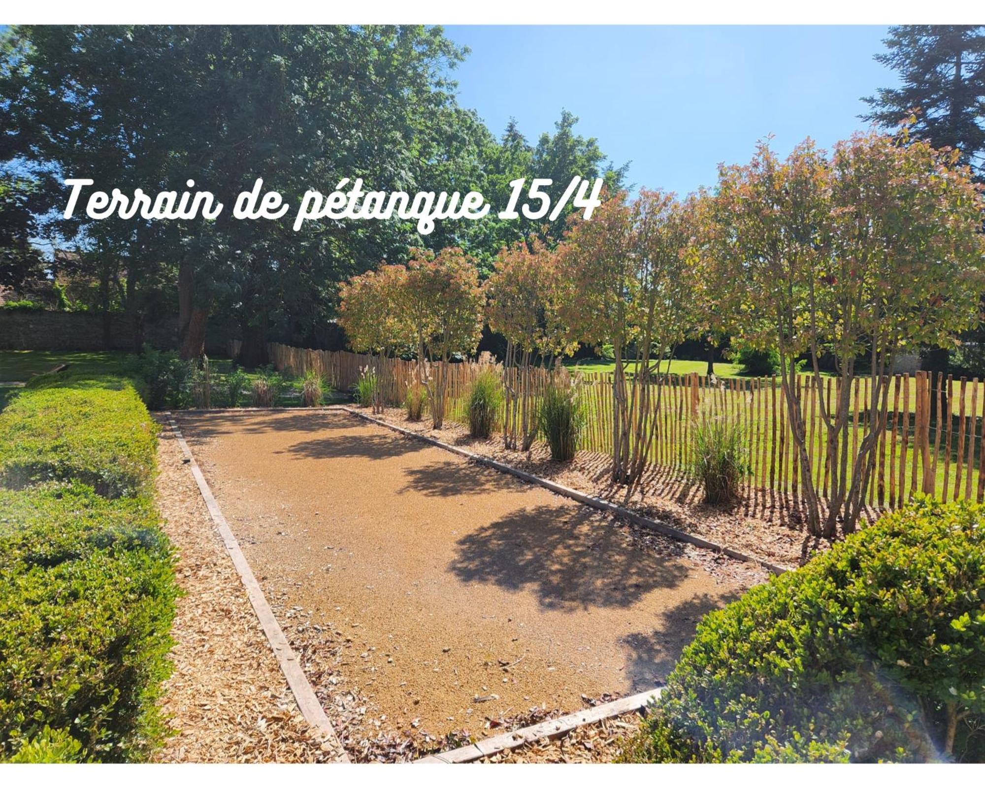 Вілла La Commanderie Des Templiers Ivry-le-Temple Екстер'єр фото